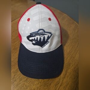 Minnesota Wild NHL Adjustable Hat Cap Hook & Loop Hockey Red White And Blue